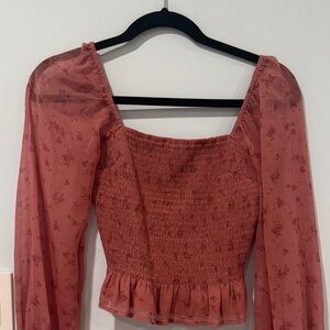 Hollister Floral Smocked Blouse -Dusty Pink (Size: Small)